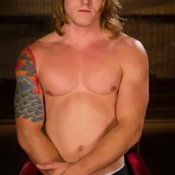 Cherry Torn en 'Kink' Remolacha roja atada, regañada y golpeada (Miniatura 2)