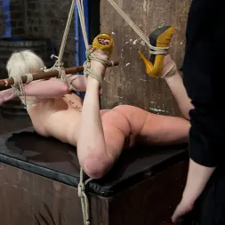 Cherry Torn en 'Kink' Live Part 2 (Miniatura 7)