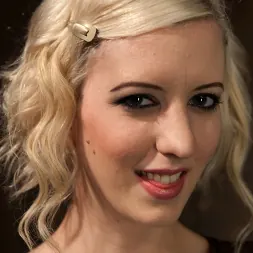 Cherry Torn en 'Kink' gets all tore up as she gets her ass whipped all to hell! (Miniatura 11)