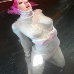 Cherry Torn in 'Kink' is Pink hot! (Thumbnail 1)