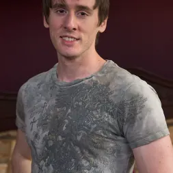 Cherry Torn en 'Kink' Esclavo doméstico personal de la señora Cherry Torn (Miniatura 1)