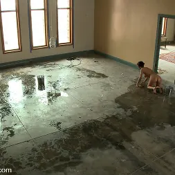 Cherry Torn en 'Kink' Sesiones de servicio: La oficina del piso superior (Miniatura 10)