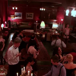 Cherry Torn en 'Kink' La primera fiesta de cócteles (Miniatura 12)