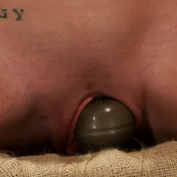 Chloe Reece Ryder に 'Kink' 彼女の最初のハードコアボンデージシュートで21歳のビッグtitted一度無力な私たちはそれらのおっぱいを乱用します。 (サムネイル 12)