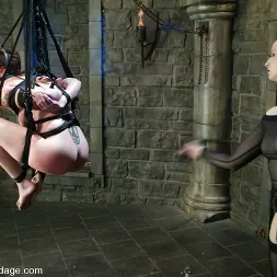 Claire Adams に and Nina (写真 11) Claire Adams に 'Kink' and Nina (サムネイル 11)