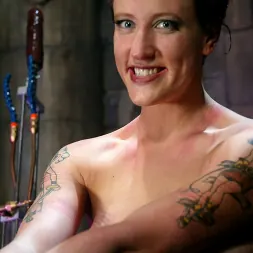 Claire Adams に and Nina (写真 15) Claire Adams に 'Kink' and Nina (サムネイル 15)