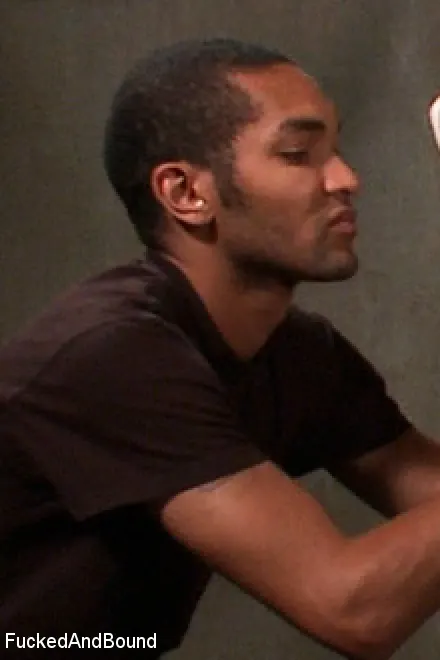 Kink '通りの売春婦' 主演 Claire Robbins (写真 9)