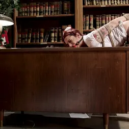 Dahlia Sky に 'Kink' 妄想の欲望 (サムネイル 10)