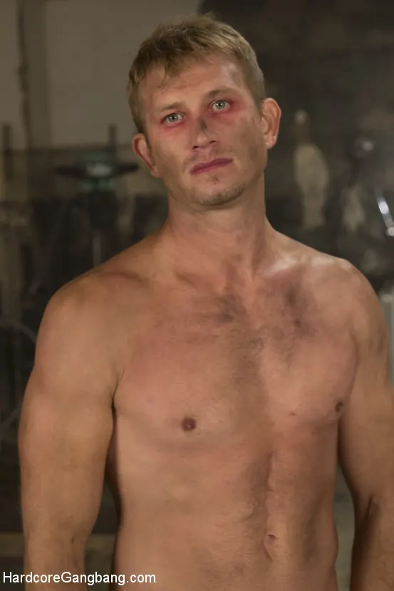 Daisy Ducati に '獣の目覚め:デイジードゥカティはデーモンクリームパイでいっぱい!' from 'Kink' (写真 7) Kink '獣の目覚め:デイジードゥカティはデーモンクリームパイでいっぱい!' 主演 Daisy Ducati (写真 7)