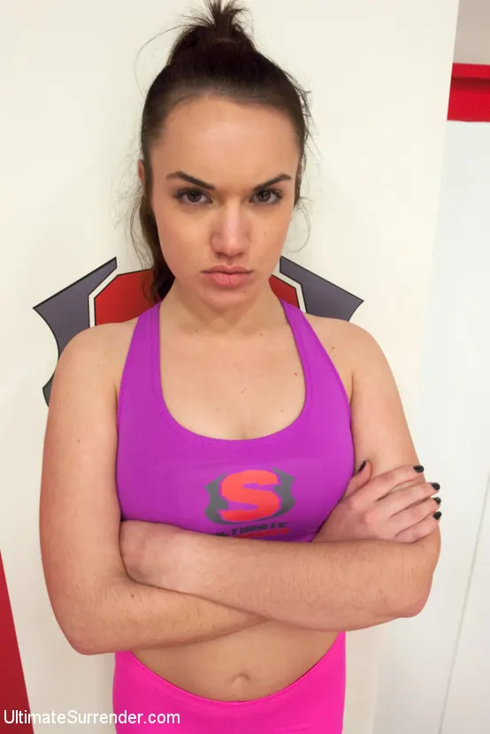 Kink '奉仕の中での献身的な応募' 主演 Daisy Ducati (写真 19)