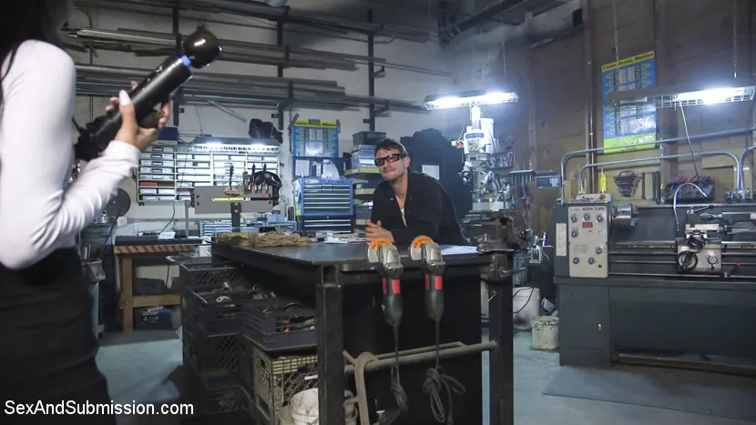 Kink '¡La experiencia de servicio al cliente de Dallas Black es una mierda!' protagonizando Dallas Black (foto 8)