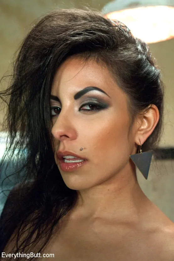 Kink 'Extreme Anal and Double Fisting with Katrina Kox and Dana DeArmond' starring Dana DeArmond (Photo 2)