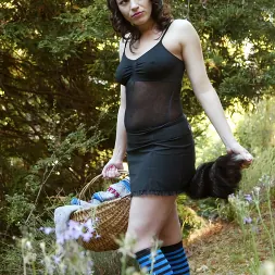 Dana DeArmond in 'Kink' Dana DeArmond, Lorelei Lee and Dylan Ryan (Thumbnail 1)