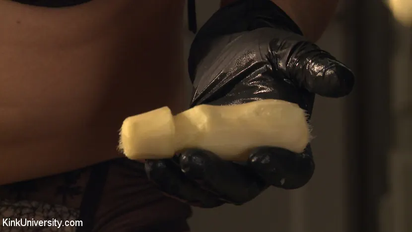 Kink 'Figging：ジンジャーとファック' 主演 Darling (写真 14)