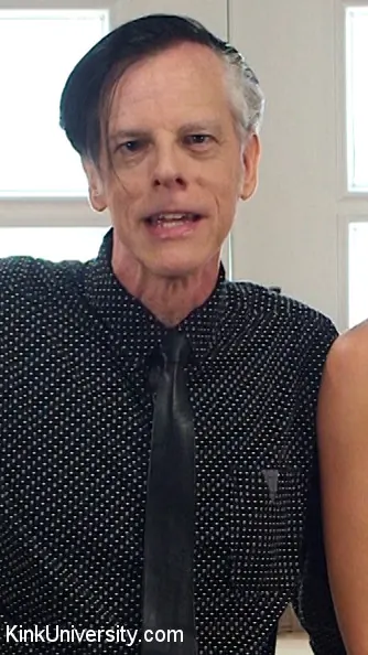 Kink 'Sexo duro: las mejores posiciones para follar' protagonizando London River (foto 23)