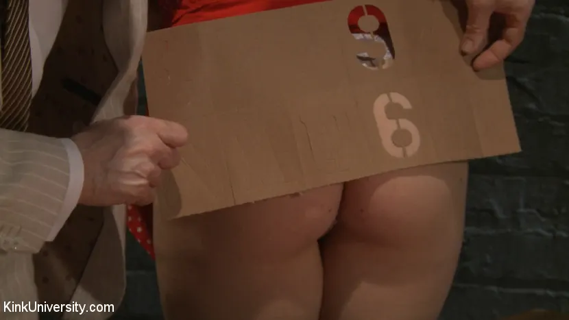 Kink 'Skin Stenciling: Creative Ways to Make Your Mark' starring Siouxsie Q (Photo 6)