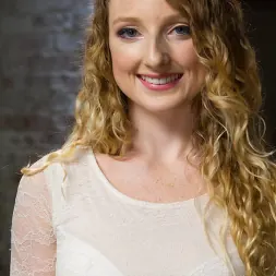 Danielle Delaunay に ラフなボンデージでオルガスムに作られた2人の豪華なブロンドのロバット・スラット (写真 16) Danielle Delaunay に 'Kink' ラフなボンデージでオルガスムに作られた2人の豪華なブロンドのロバット・スラット (サムネイル 16)