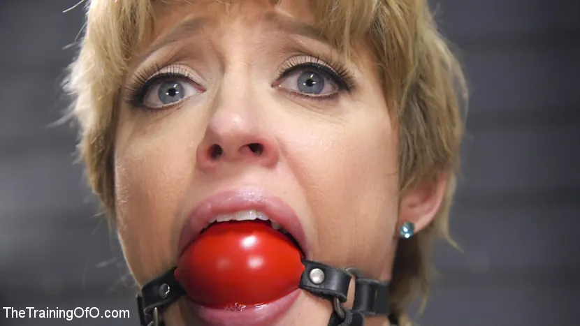 Kink 'La destrucción sexual de Darling' protagonizando Darling (foto 1)