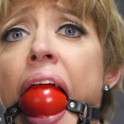 Darling に 'Kink' ダーリンの性的破壊 (サムネイル 1)