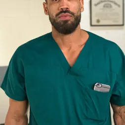 Darling に 'Kink' 医者、医者！ダーリンは病気に悩まされ、気密に詰め込まれる！ (サムネイル 23)