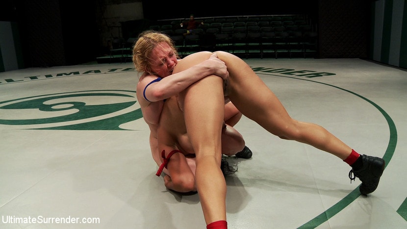 Kink 'Summer Vengeance is heating up Wrestlers ranked 5th and 4th meet today' starring Darling (Photo 4)
