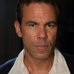 Darling に 'Kink' 奴隷のオークション：ダーリンは厳しいボンデージの中でファックされます！ (サムネイル 17)