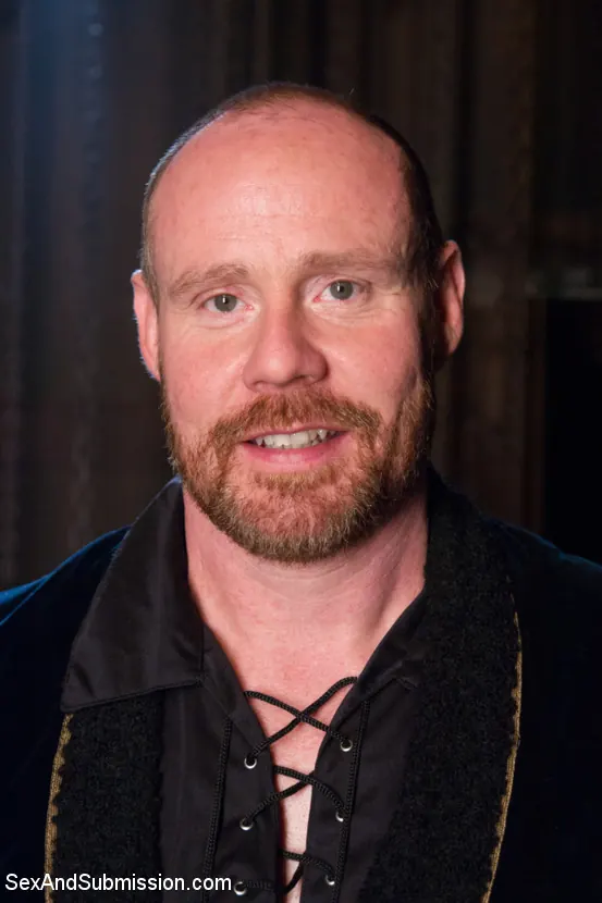 Kink 'La subasta de esclavos: ¡Darling se deja follar el culo en estricta esclavitud!' protagonizando Darling (foto 19)