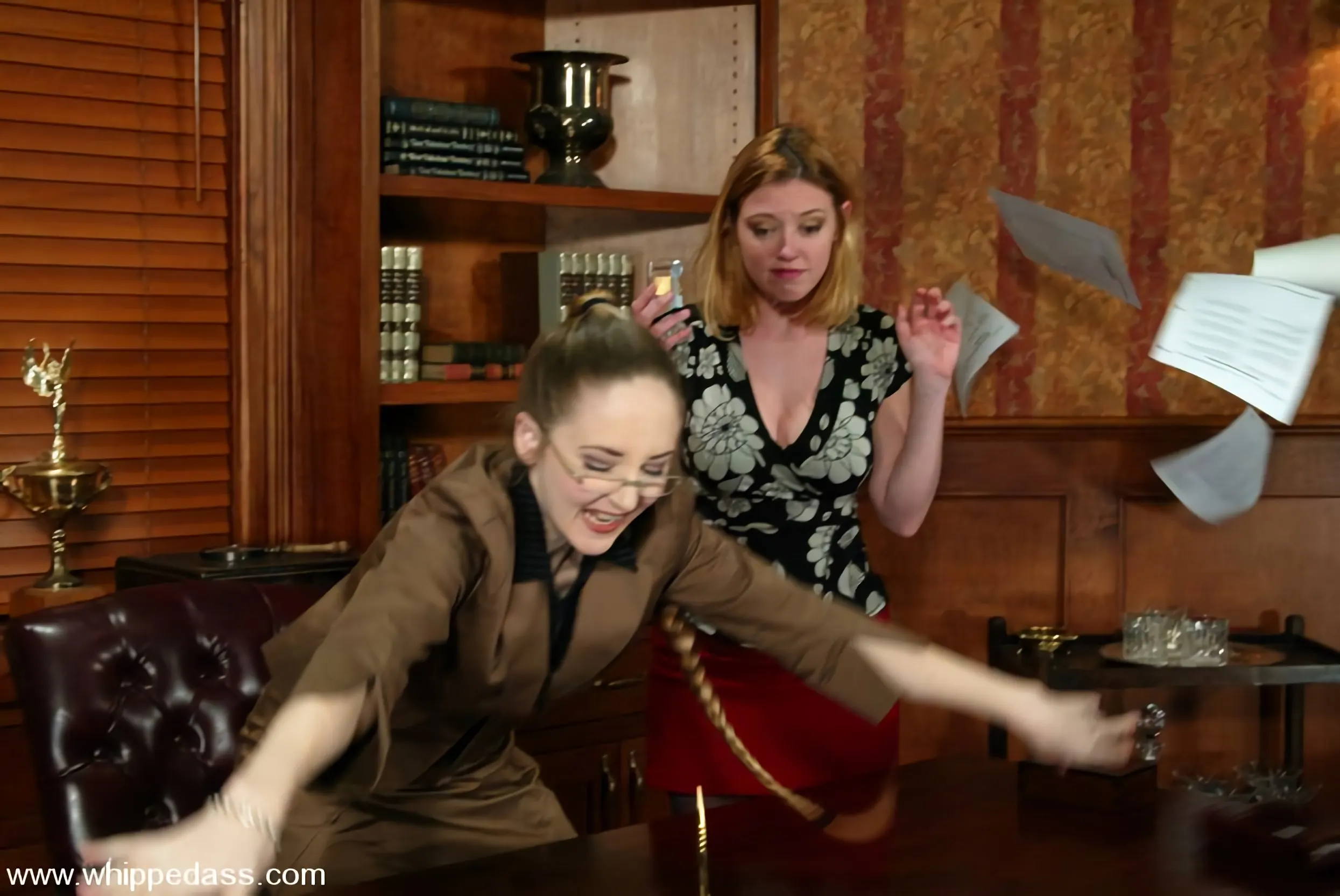 Kink 'Darling and Chanta-Rose' starring Dee Williams (Photo 1)