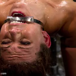 Delilah Knight に 'Kink' リンガーを通して乾燥させた (サムネイル 14)