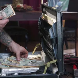 Demi Sutra en Atado y varado (foto 6) Demi Sutra en 'Kink' Atado y varado (Miniatura 6)