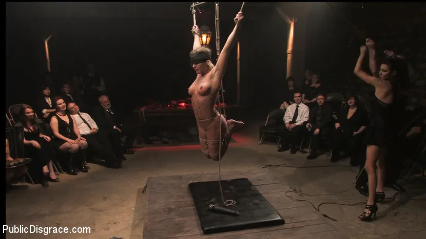 Kink 'live at the Armory!' starring Dia Zerva (Photo 14)