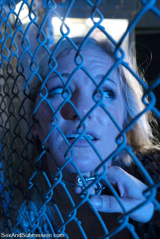 Kink 'The Unfaithful' starring Dia Zerva (Photo 2)