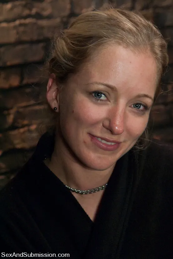 Kink 'The Unfaithful' starring Dia Zerva (Photo 18)