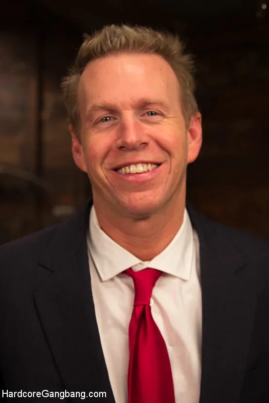 Kink 'begs to have her sewer holes filled airtight!!' 主演 Dollie Darko (写真 4)