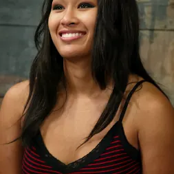 DragonLily に 'Kink' and Jade Marxxx (サムネイル 1)