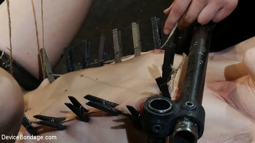 Kink 'あなたはジッパーがどれくらい好きですか' 主演 Dylan Ryan (写真 10)