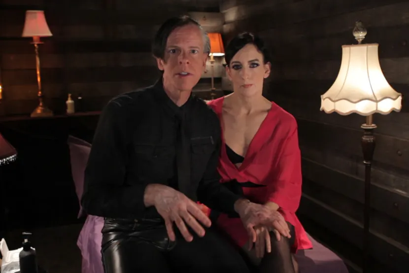 Kink 'Digitación con los dedos y dominio del punto G - Presentado por Danarama' protagonizando Elise Graves (foto 2)