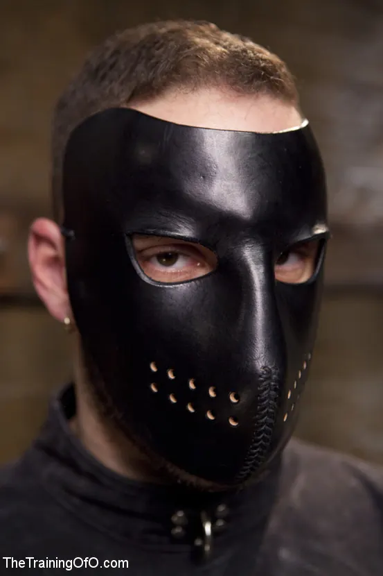 Kink 'ボールディープアナルファックトレーニング、2日目' 主演 Ella Nova (写真 12)