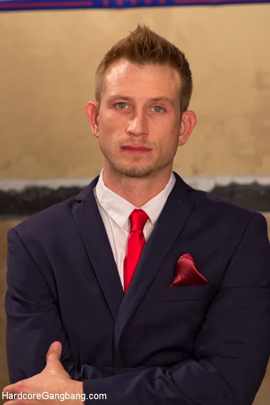 Kink 'アメリカ人はもう一度やります！' 主演 Ella Nova (写真 5)