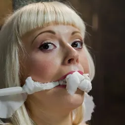 Elyssa Greene in Twisted Tale of a Captive Creamer (Photo 16) Elyssa Greene in 'Kink' Twisted Tale of a Captive Creamer (Thumbnail 16)