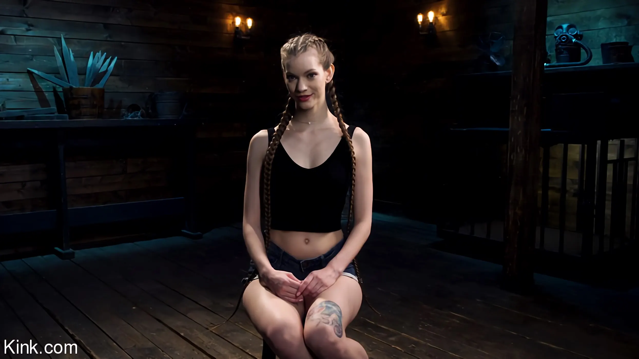 Erin Everheart en 'Erin Everheart: La nueva pelirroja sufre en brutal esclavitud' from 'Kink' (foto 1) Kink 'Erin Everheart: La nueva pelirroja sufre en brutal esclavitud' protagonizando Erin Everheart (foto 1)