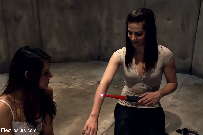 Kink 'The Curious Girlfriend: An Electro-Lesbian CuckoldAn Electrosluts Reality Film' starring Eva Fenix (Photo 13)