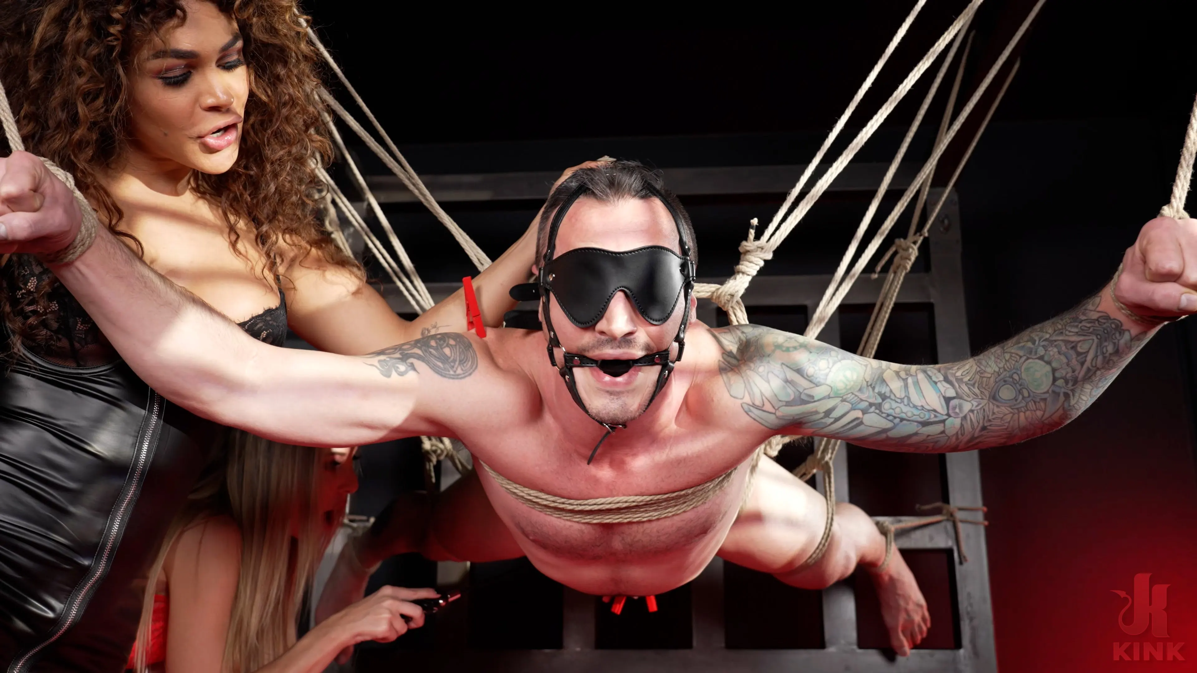 Kink 'イクように懇願' 主演 Eva Maxim (写真 9)