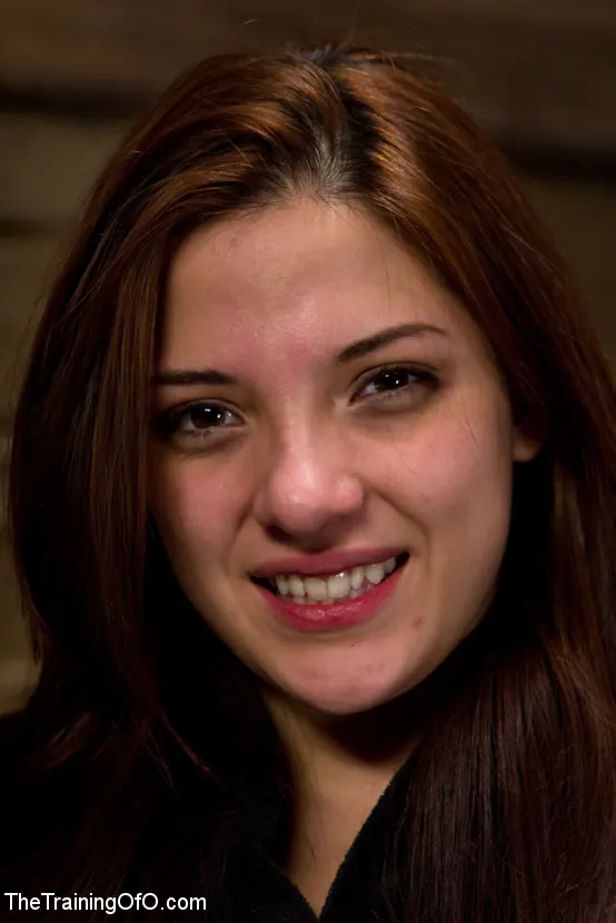 Kink 'Day 2' protagonizando Evilyn Fierce (foto 8)