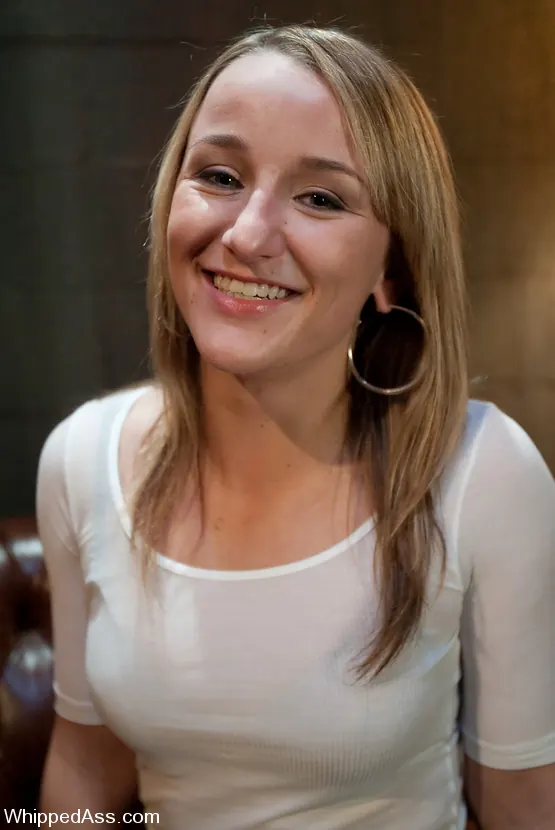 Kink 'Brunettes Have More Fun: Sweet Revenge' starring Felony (Photo 17)