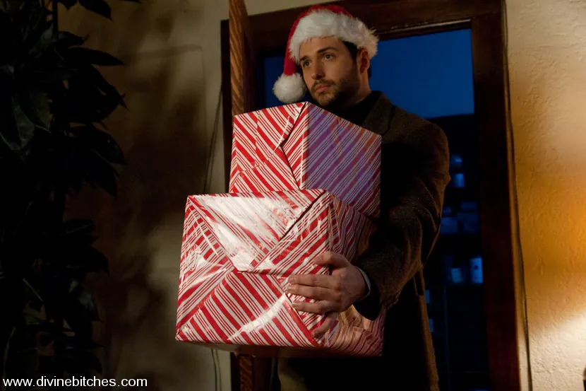 Kink 'Cuckold Christmas' starring Felony (Photo 9)