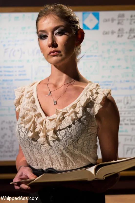 Kink 'The Professor's Wife' starring Felony (Photo 1)