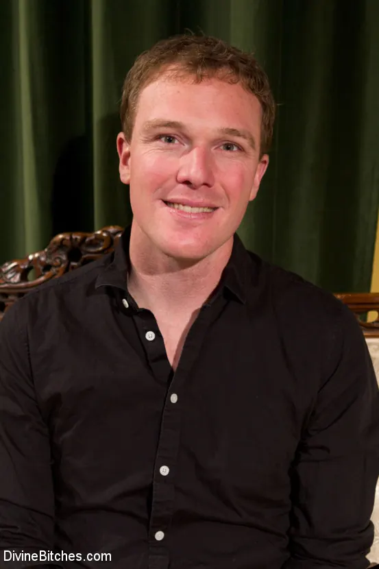 Francesca Le に 'Francesca Leの誕生日Cuckold' from 'Kink' (写真 1) Kink 'Francesca Leの誕生日Cuckold' 主演 Francesca Le (写真 1)