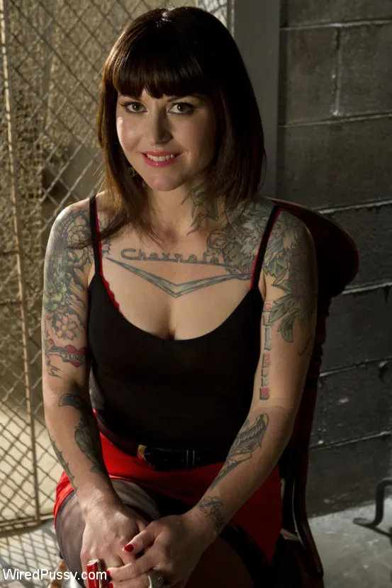 Kink 'かつてポルノスター常にポルノスター' 主演 Francesca Le (写真 2)