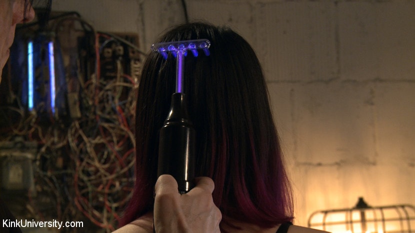 Kink 'Violet Wand Electrical Play' starring Freya French (Photo 4)